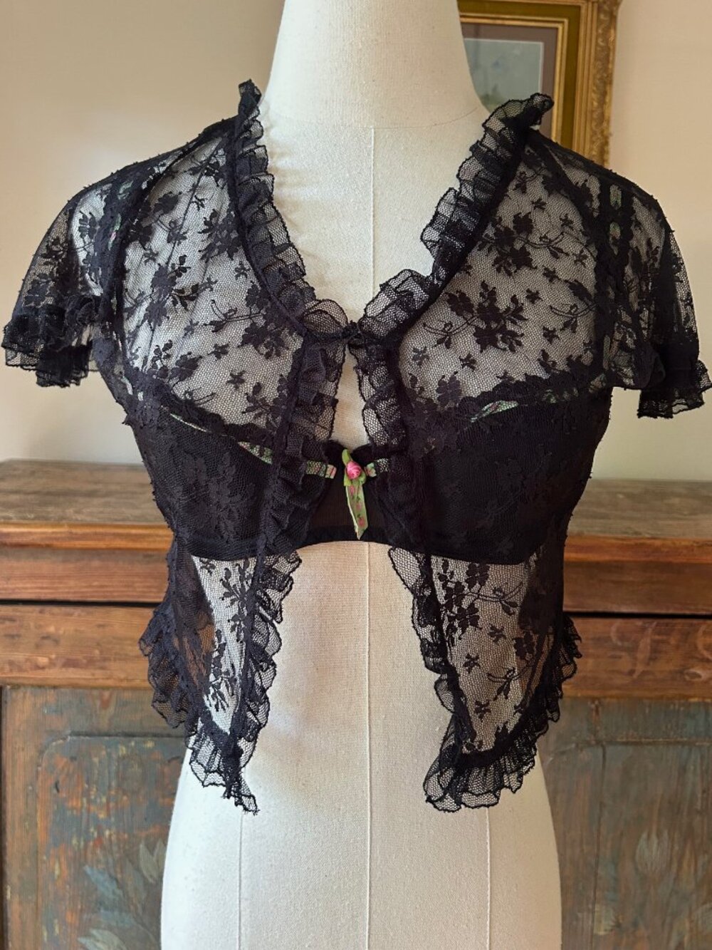 Vintage Betsey Johnson New York Black Floral Lace Cardigan Top